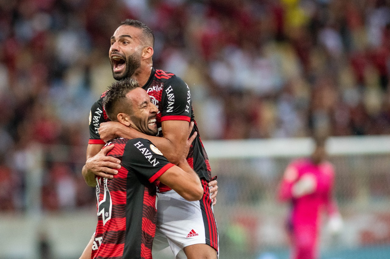 Flamengo x São Paulo: Fla domina e vence por 3 a 1 no Maracanã