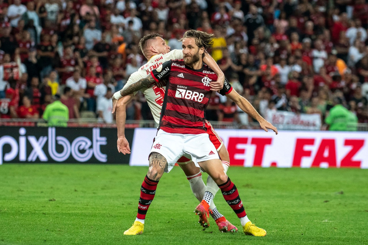 Sport Club Internacional - Fim de jogo! Inter e Flamengo ficam no empate em  2 a 2 no Gigante. #VamoInter 🇦🇹