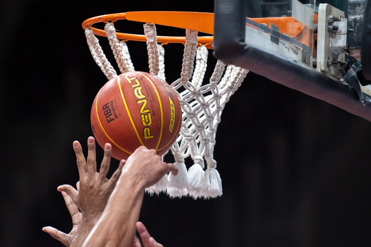 Pato Basquete x Flamengo: onde assistir ao jogo do NBB hoje