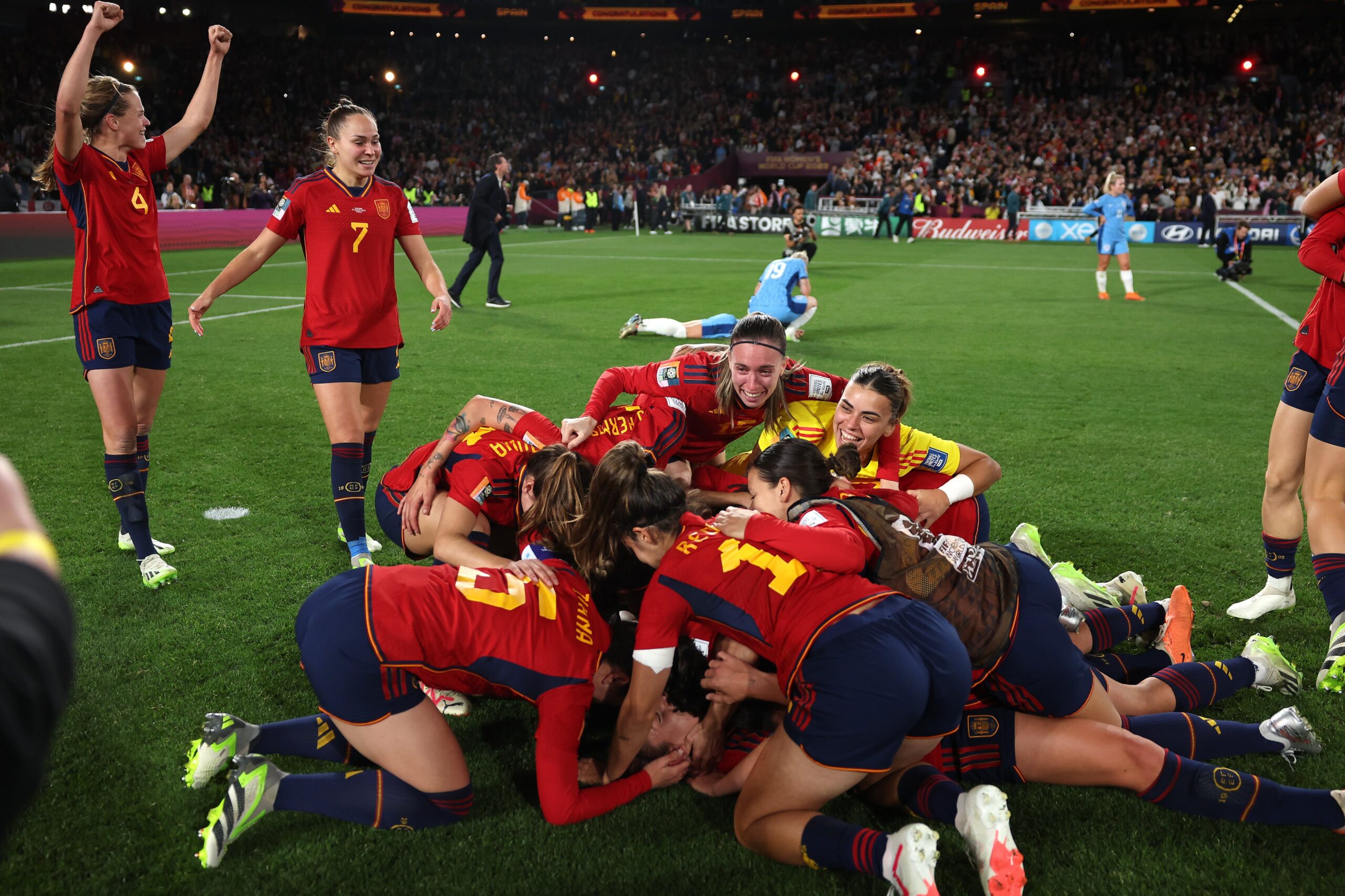 Copa do Mundo Feminina: Espanha vence Holanda na prorrogação e vai à  semifinal pela primeira vez em sua história - Lance!